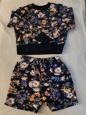 LCKR Foot Locker Navy Vintage Floral 2 Piece Sweatshirt & Shorts Unisex Small